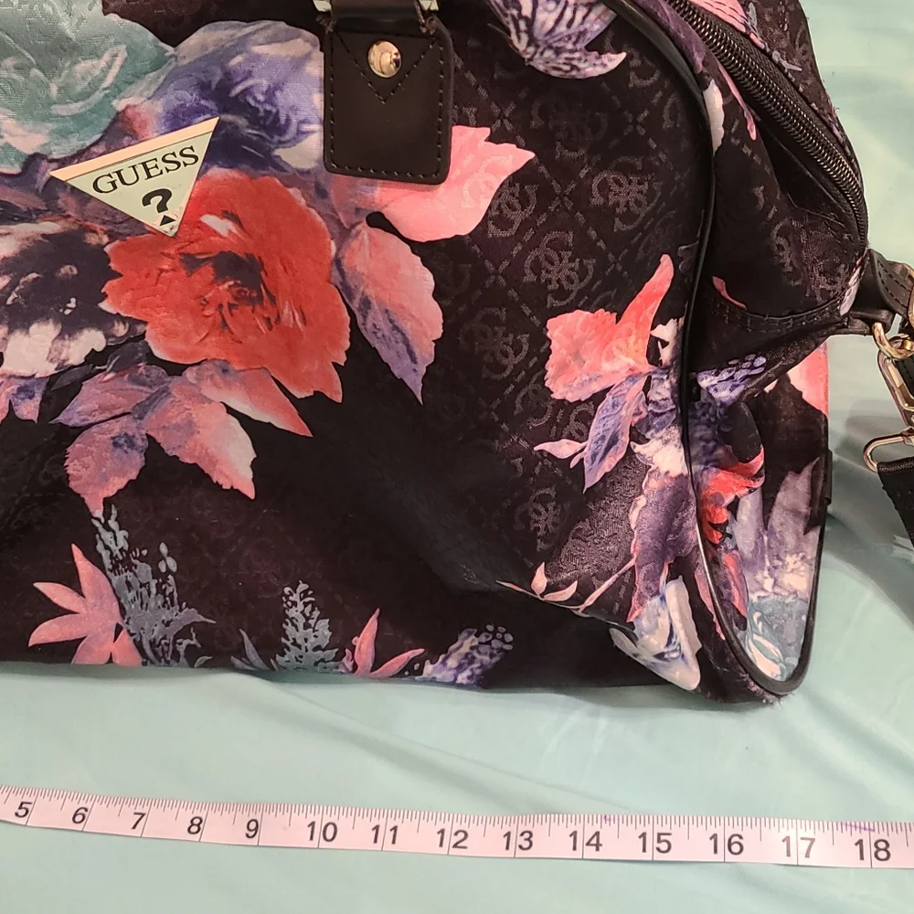 Duffel bag - Picture 2 of 5
